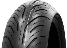 Close-up of the tread Michelin Pilot Road 4 180/55ZR17 (73 W) Rear TL M/C