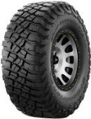 Close-up of the tread BFGoodrich Mud Terrain T/A KM3 305/70 R16 118 Q POR