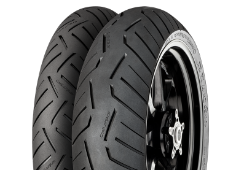 Close-up of the tread Continental ContiRoadAttack 3 CR 130/80 R18 66 V Rear TL M/C C