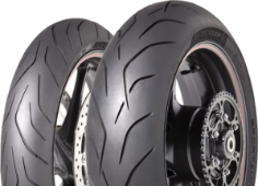 Close-up of the tread Dunlop SportSmart Mk3 200/55ZR17 (78 W) Rear TL MT