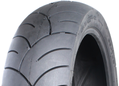 Close-up of the tread Deli Tire SB-105 110/70-16 52 P Front TL M/C