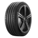 Close-up of the tread Michelin Pilot Sport 5 245/40 R19 98 Y XL, ZR
