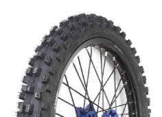 Close-up of the tread Deli Tire Maxi Grip SG1-R SB-157 70/100-17 40 M Front TT NHS