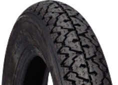 Close-up of the tread Duro HF294 3.00-10 42 J TT M/C
