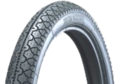 Close-up of the tread Heidenau K36/1 2.75-16 46 J Front/Rear TT (2 3/4-16)