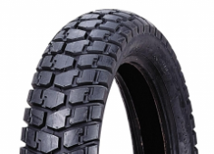Close-up of the tread Duro HF904 110/90-16 59 P Rear TL